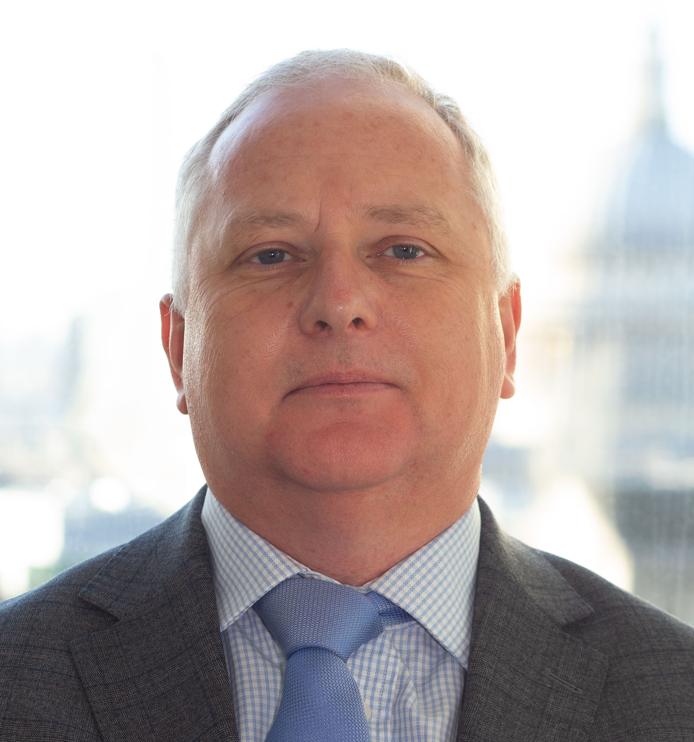 Ashley Thomas, Schroders